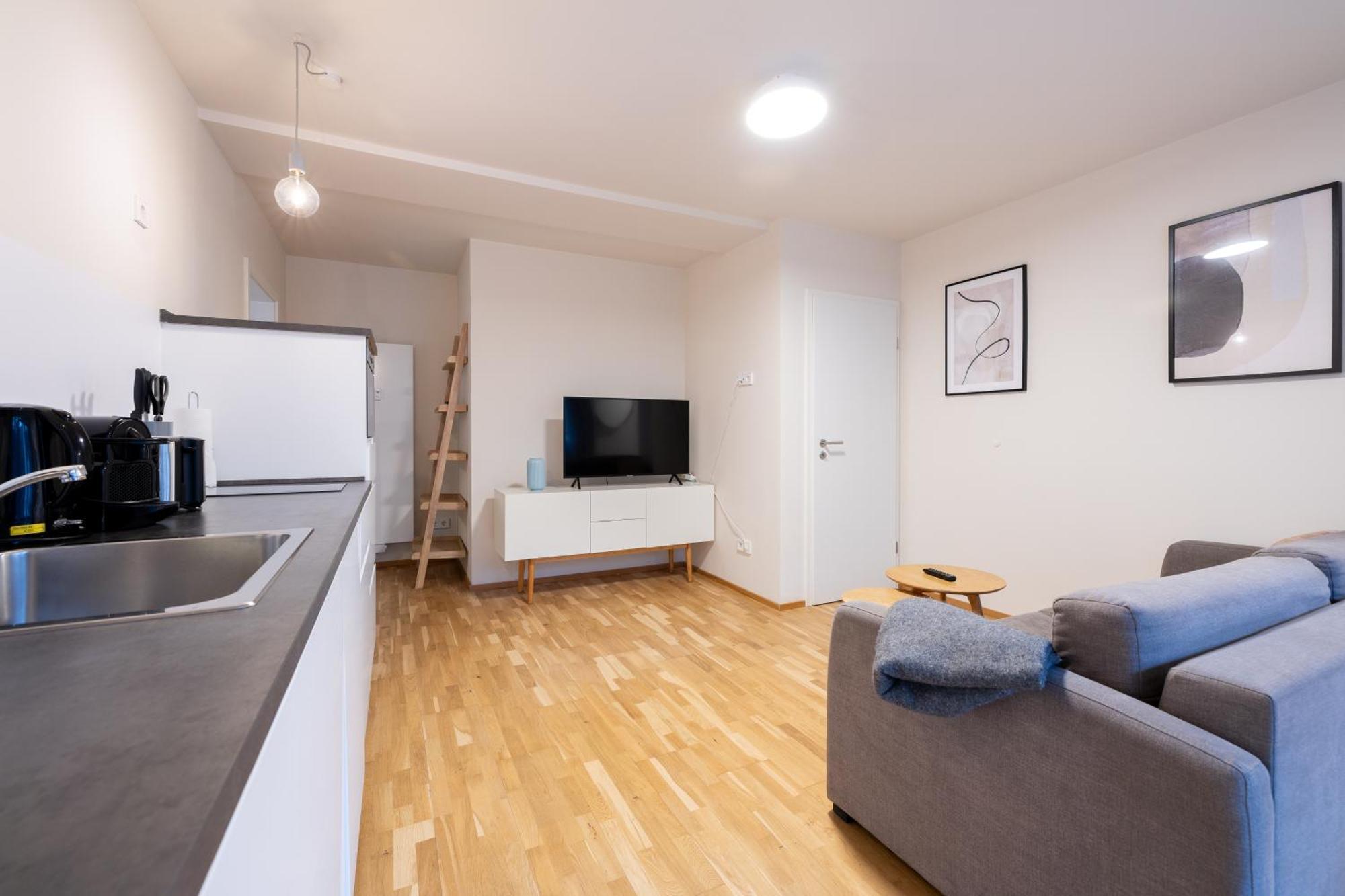 Bright Zentrum-west Stadion - Neueroeffnung - New Opening Appart hôtel
