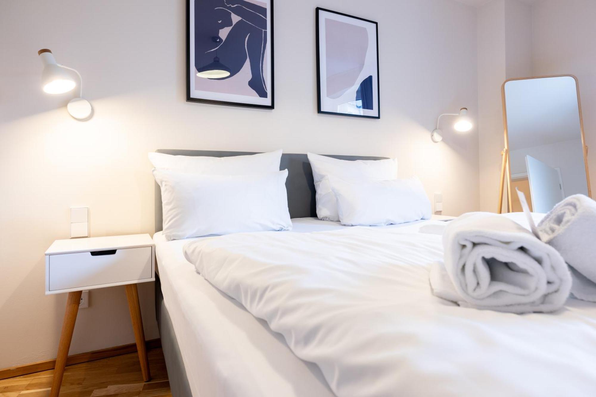 Bright Zentrum-west Stadion - Neueroeffnung - New Opening Appart hôtel *