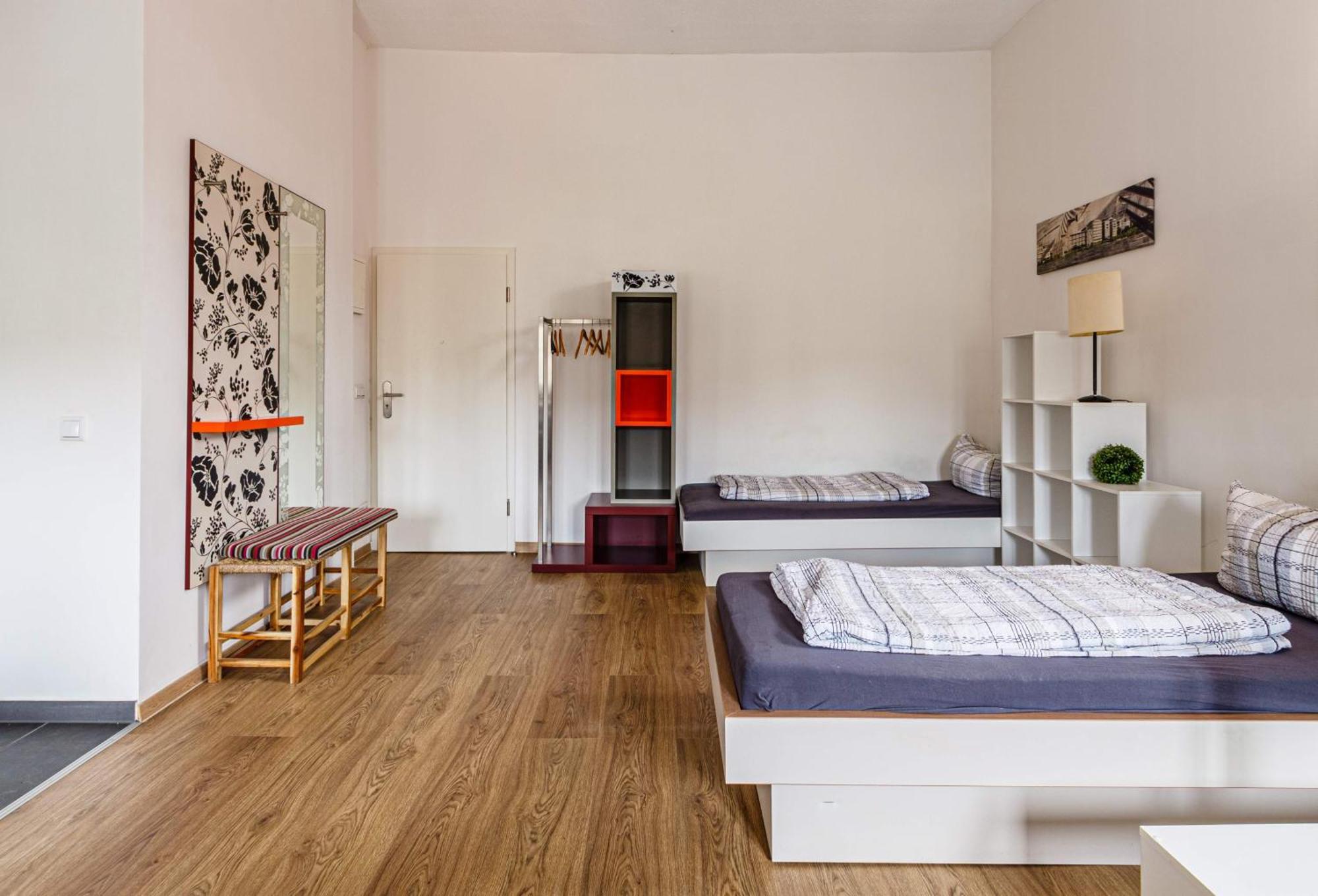 Enjoy Your With Dkn - Mon-sun - Late Night Check-in - Multilanguage - Near Railway Station - Witamy Serdecznie Appartement Leipzig