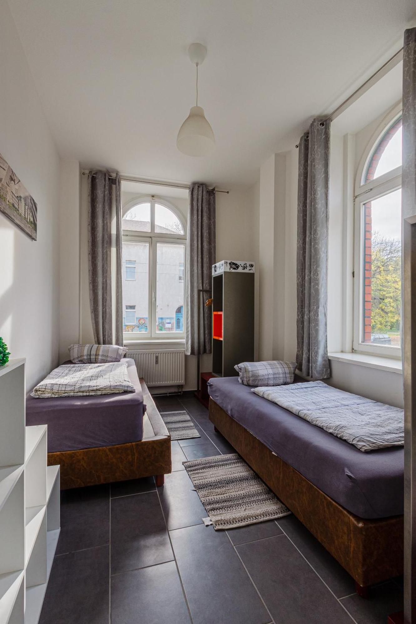 Enjoy Your With Dkn - Mon-sun - Late Night Check-in - Multilanguage - Near Railway Station - Witamy Serdecznie Leipzig