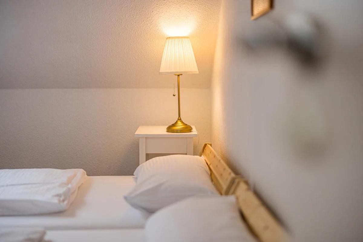Grosszuegige Helle 3 Zimmer-wohnung Zentrumsnah Apartment