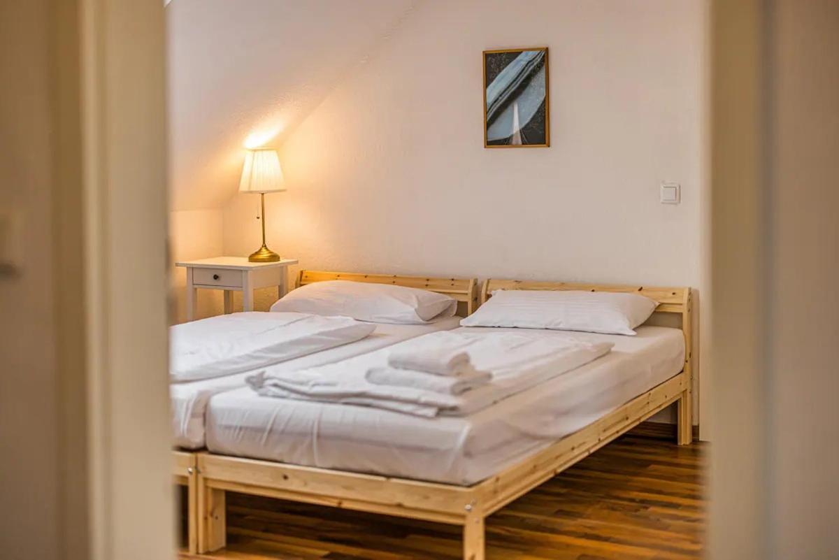 Apartment Grosszuegige Helle 3 Zimmer-wohnung Zentrumsnah Leipzig