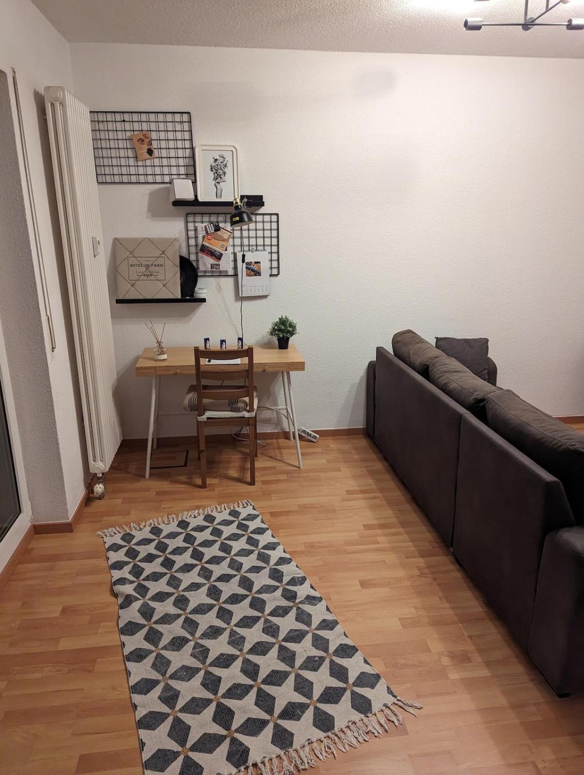 Zentrumsnahe Mit Sonnenterrasse Appartement *