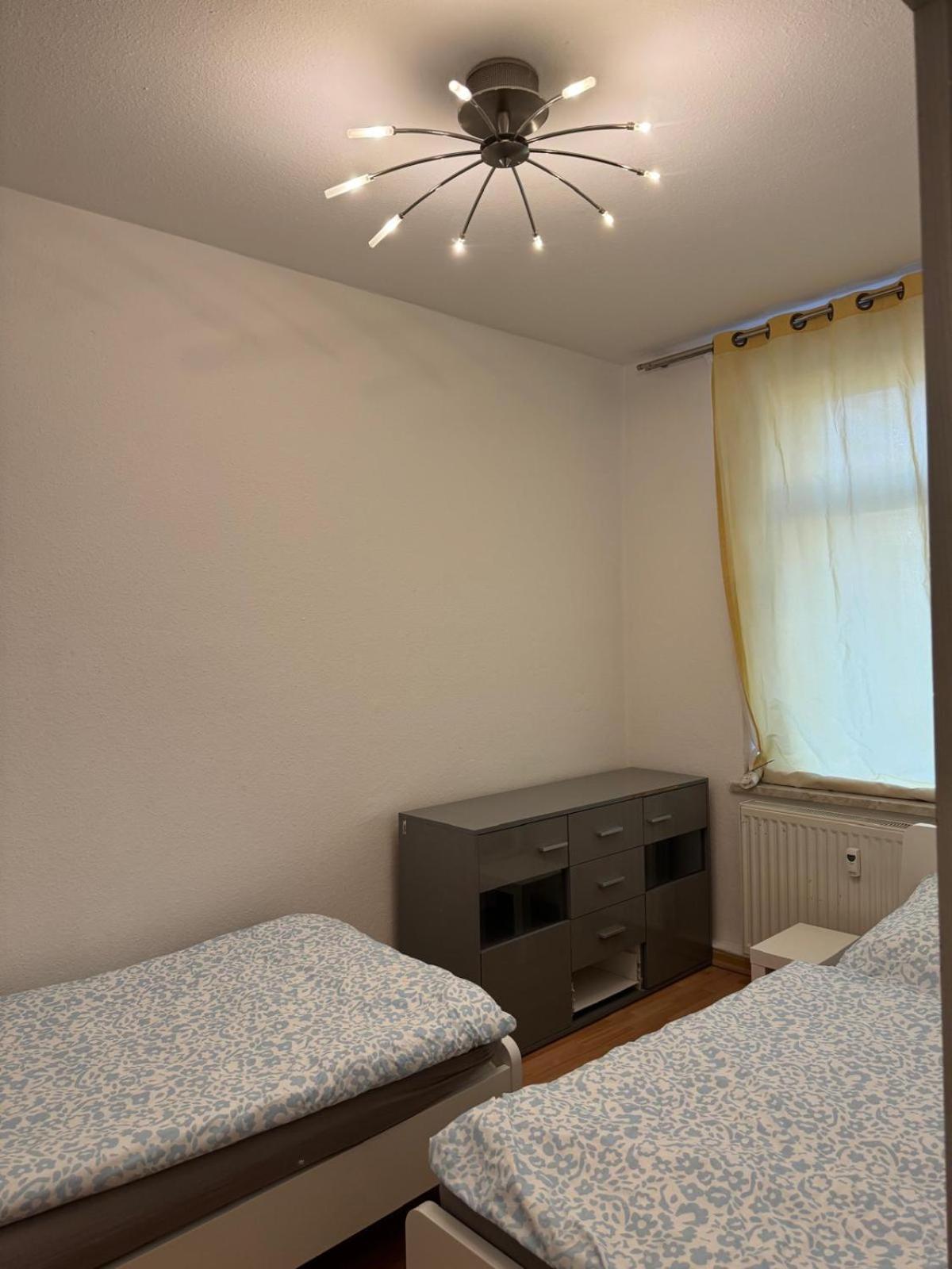 Apartment Wunderschoene Hebelstrasse 32 In Leipzig