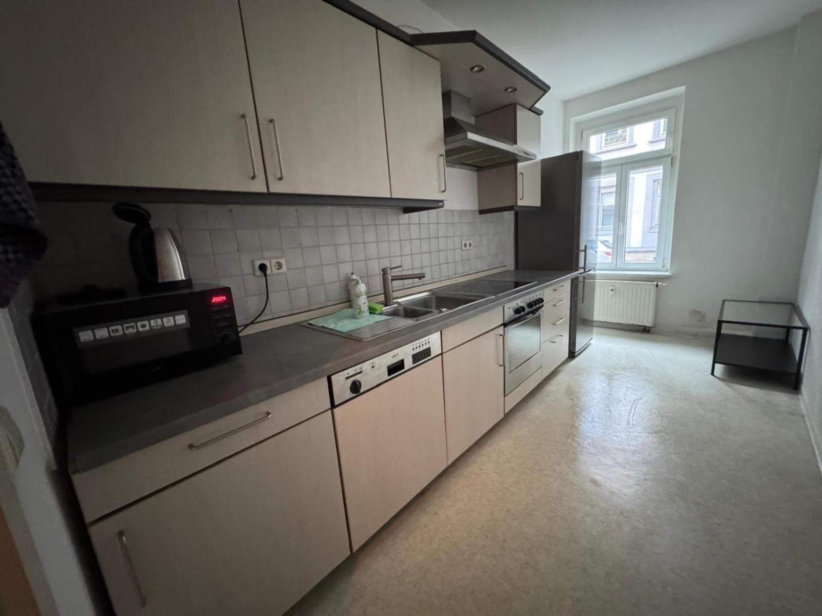 Wunderschoene Hebelstrasse 32 In Leipzig