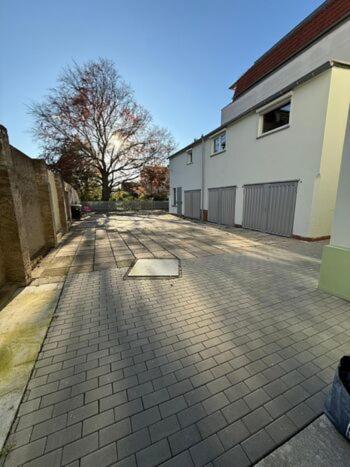Apartment Borsdorf 2 R *