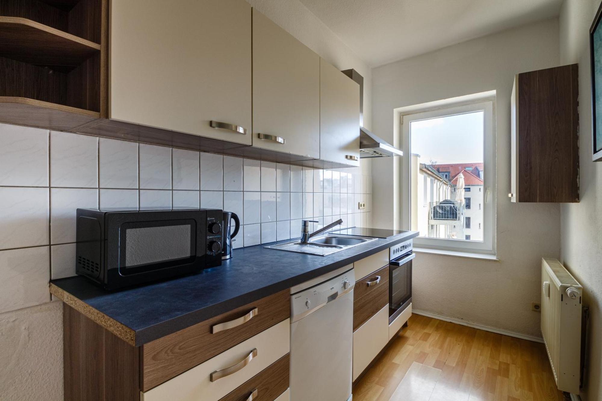 Monteurwohnung In Neuschoenefeld * Leipzig