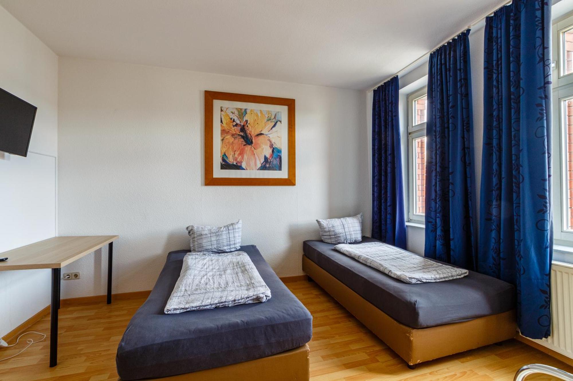Apartment Monteurwohnung In Neuschoenefeld *