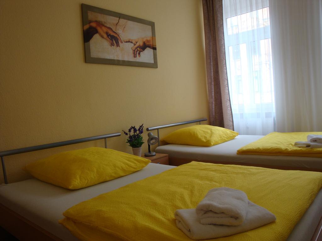 Domicil Guest house *