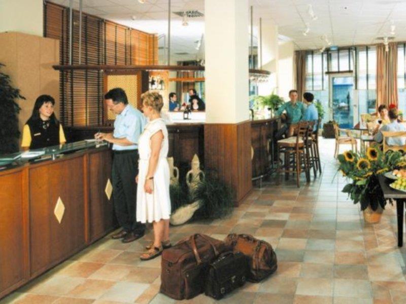 Nord By Campanile Hotel 3*