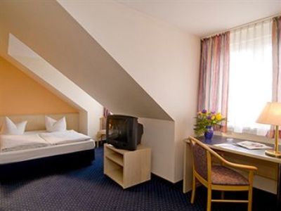 Hotel Achat Messe 3*