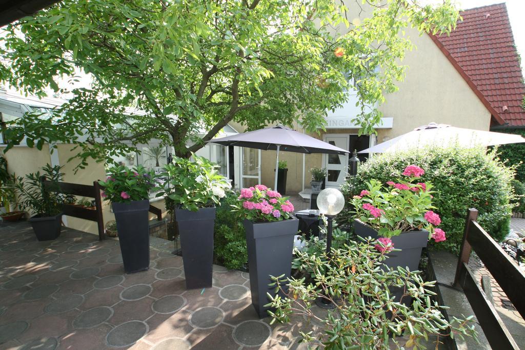 Am St. Georg 2*