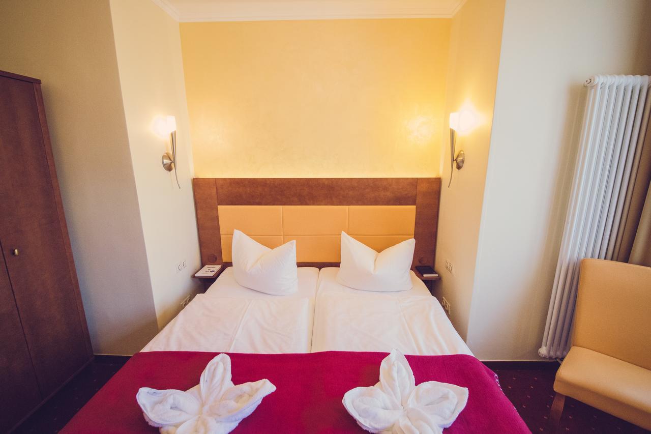 Arena Hotel 4*