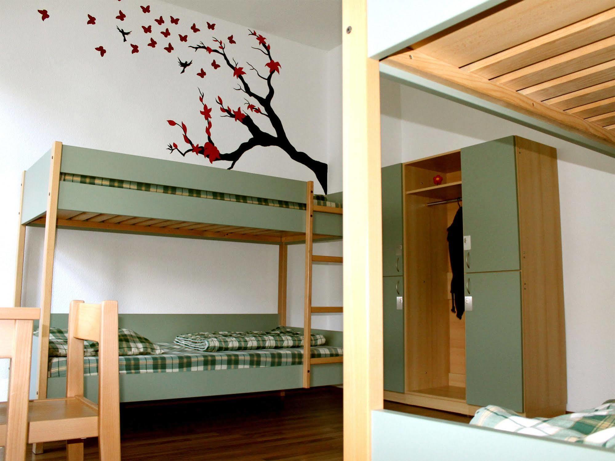 Sleepy Lion Hostel, Youth Hotel&apartments Hostel *