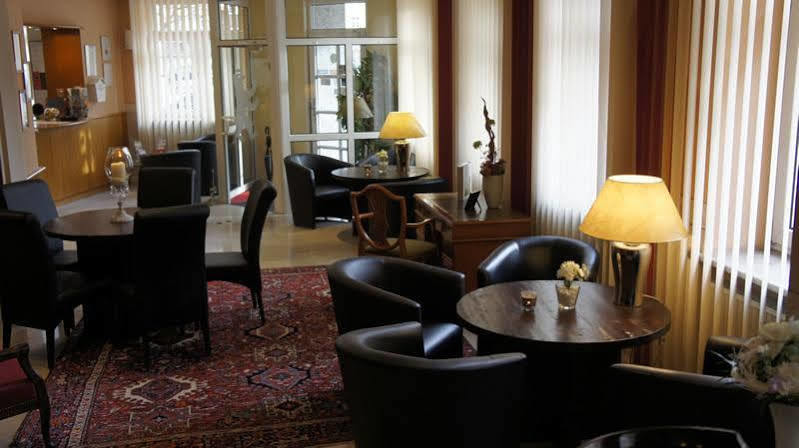 Berlin 3* Leipzig