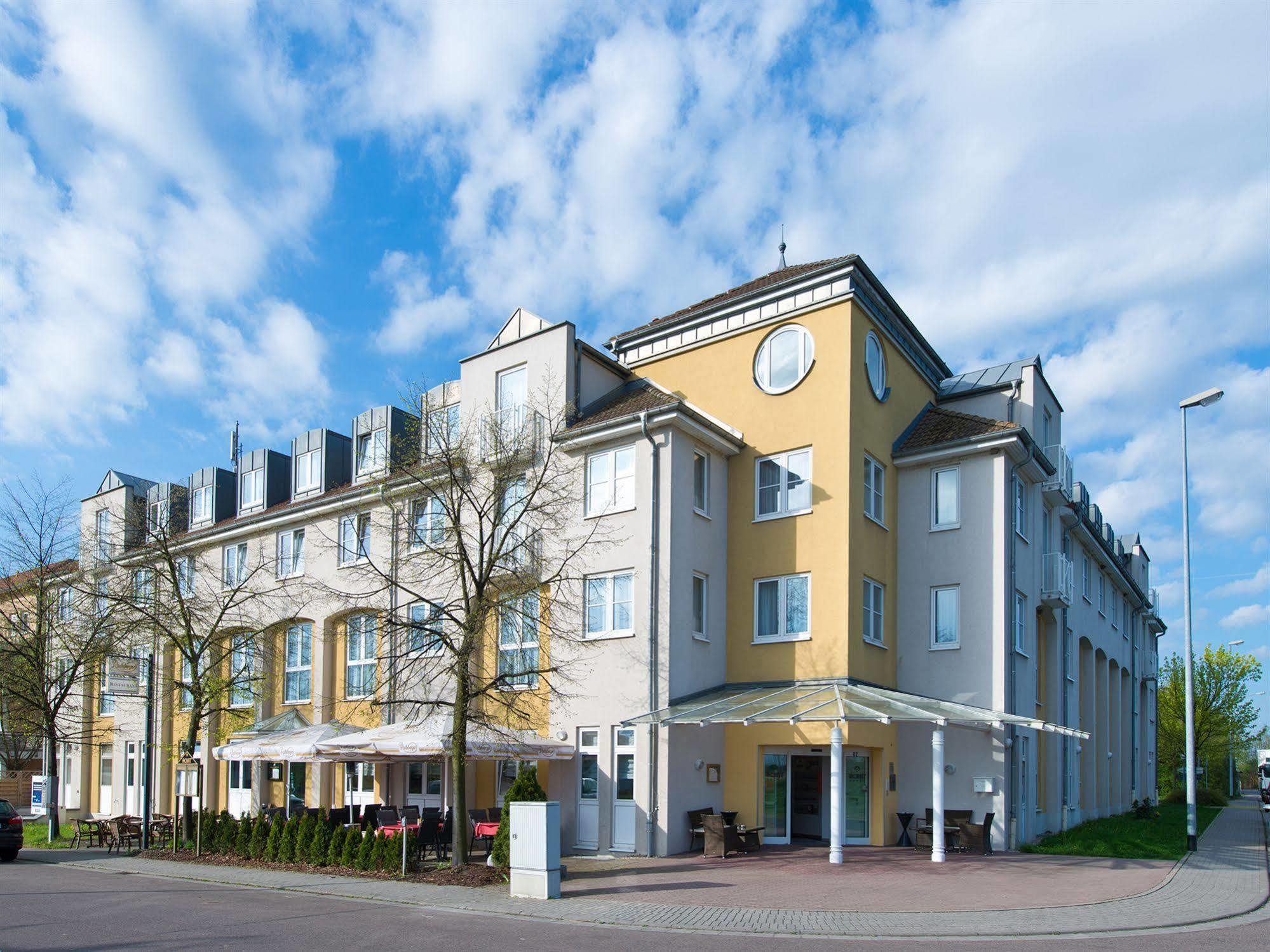 Hotel Achat Messe 3*