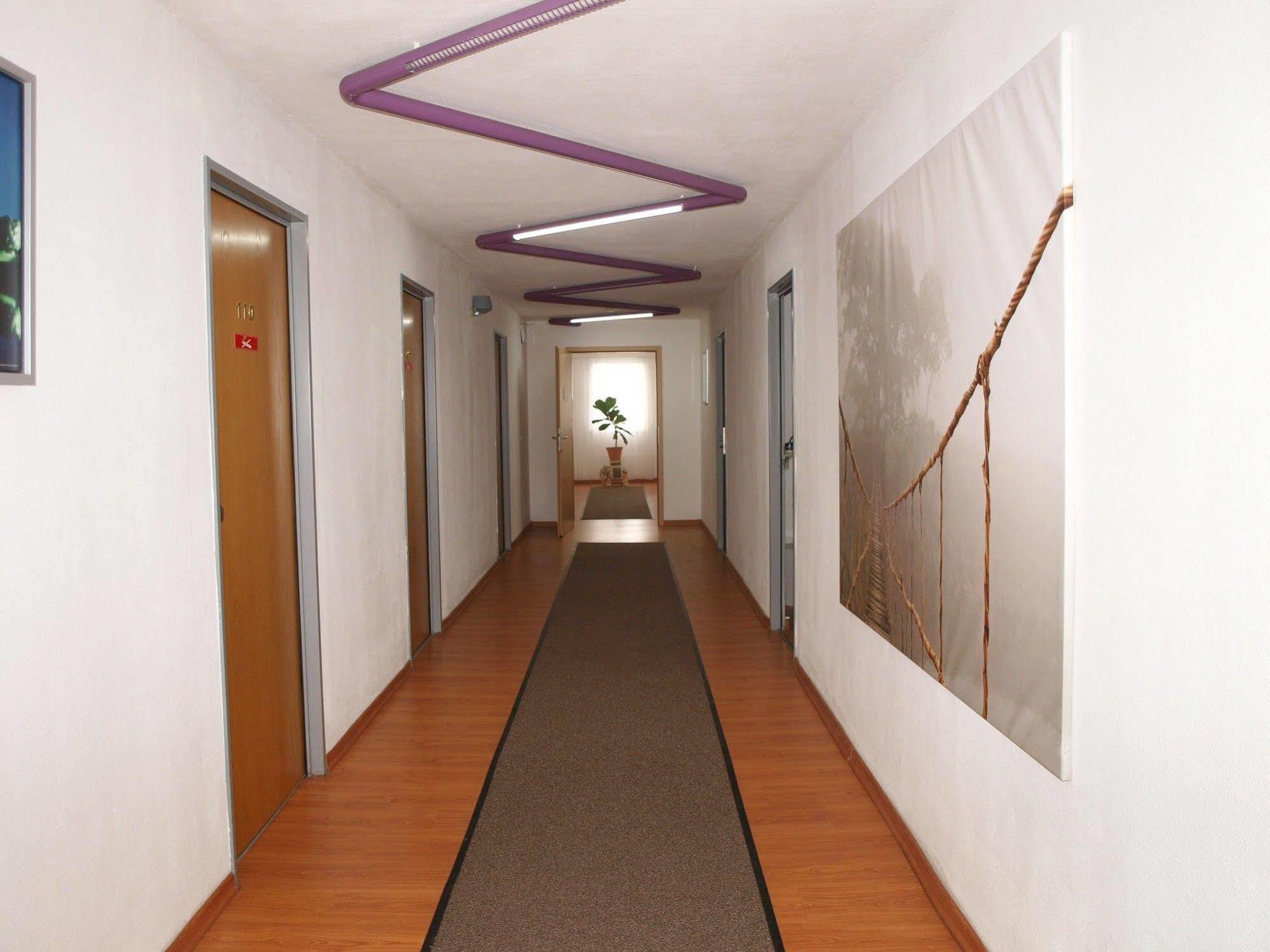 Hotel Stern 2*