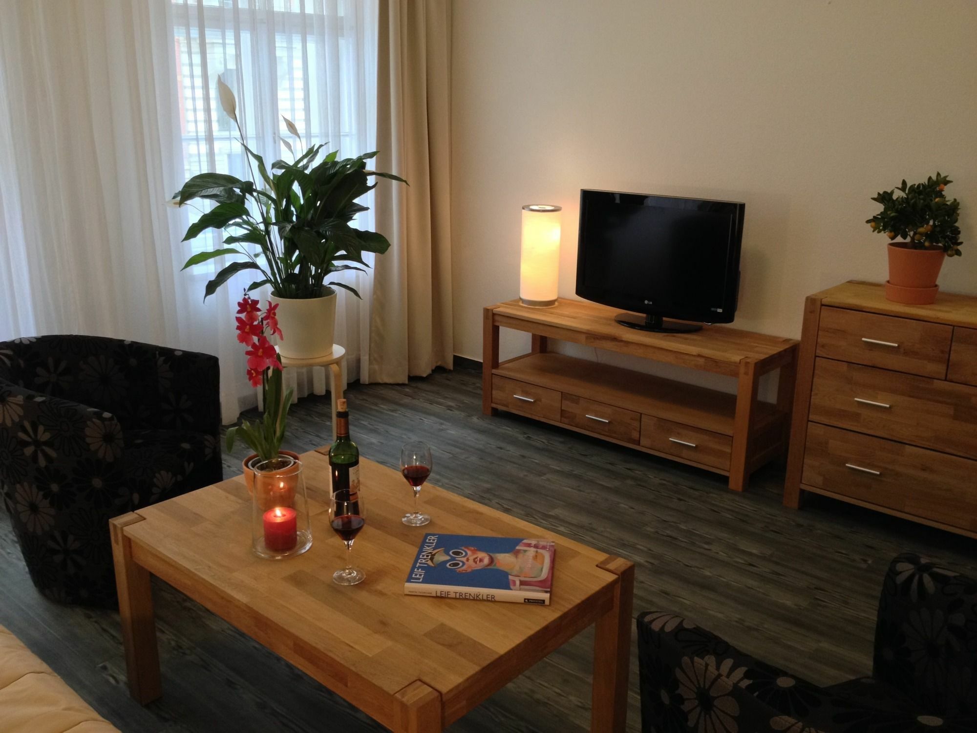 Apartmenthaus Feuerbach Leipzig