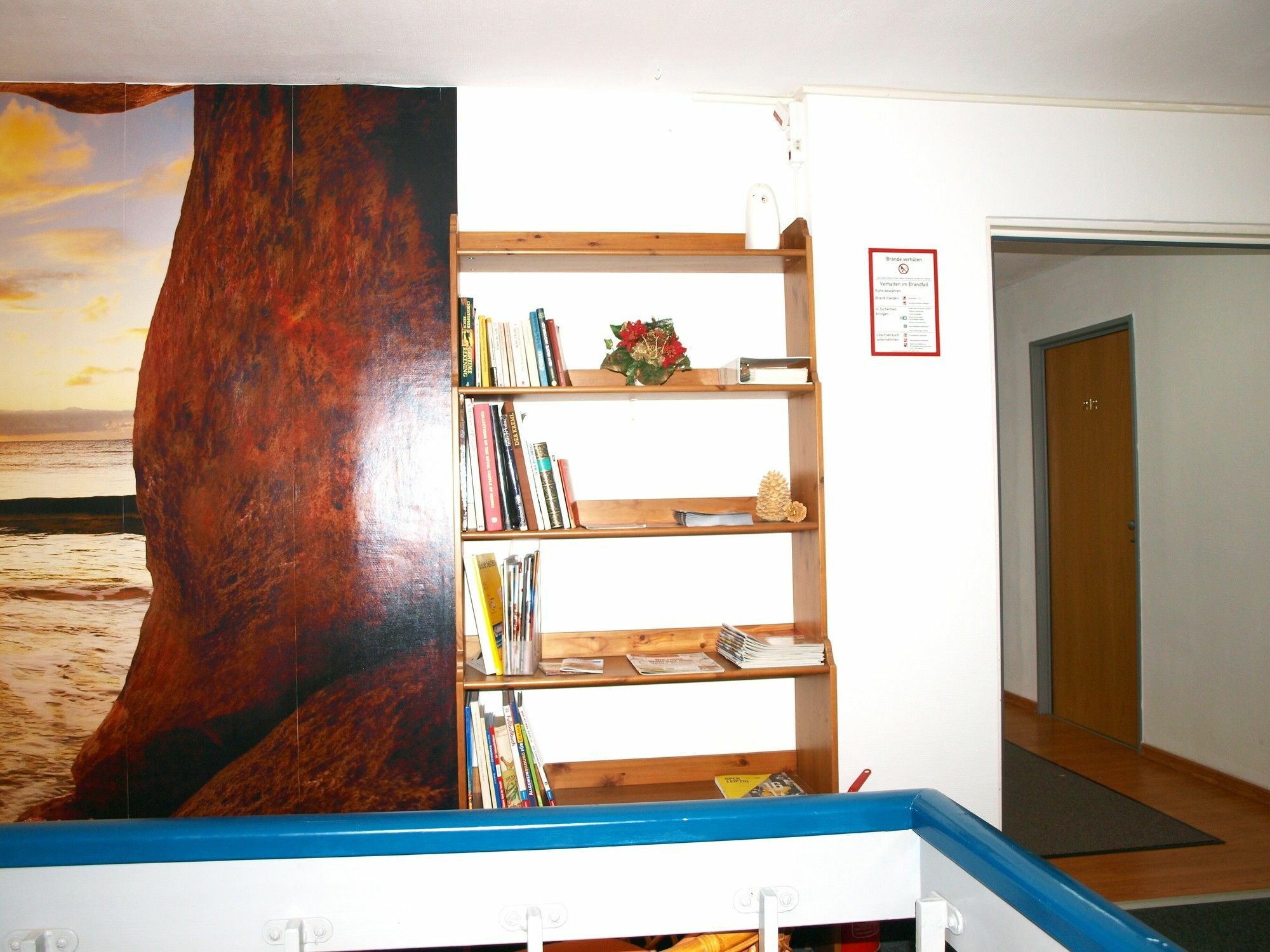 Stern Hotel 2*