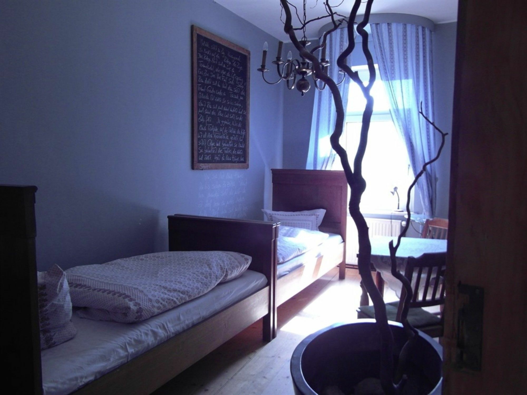 Homeplanet Hostel