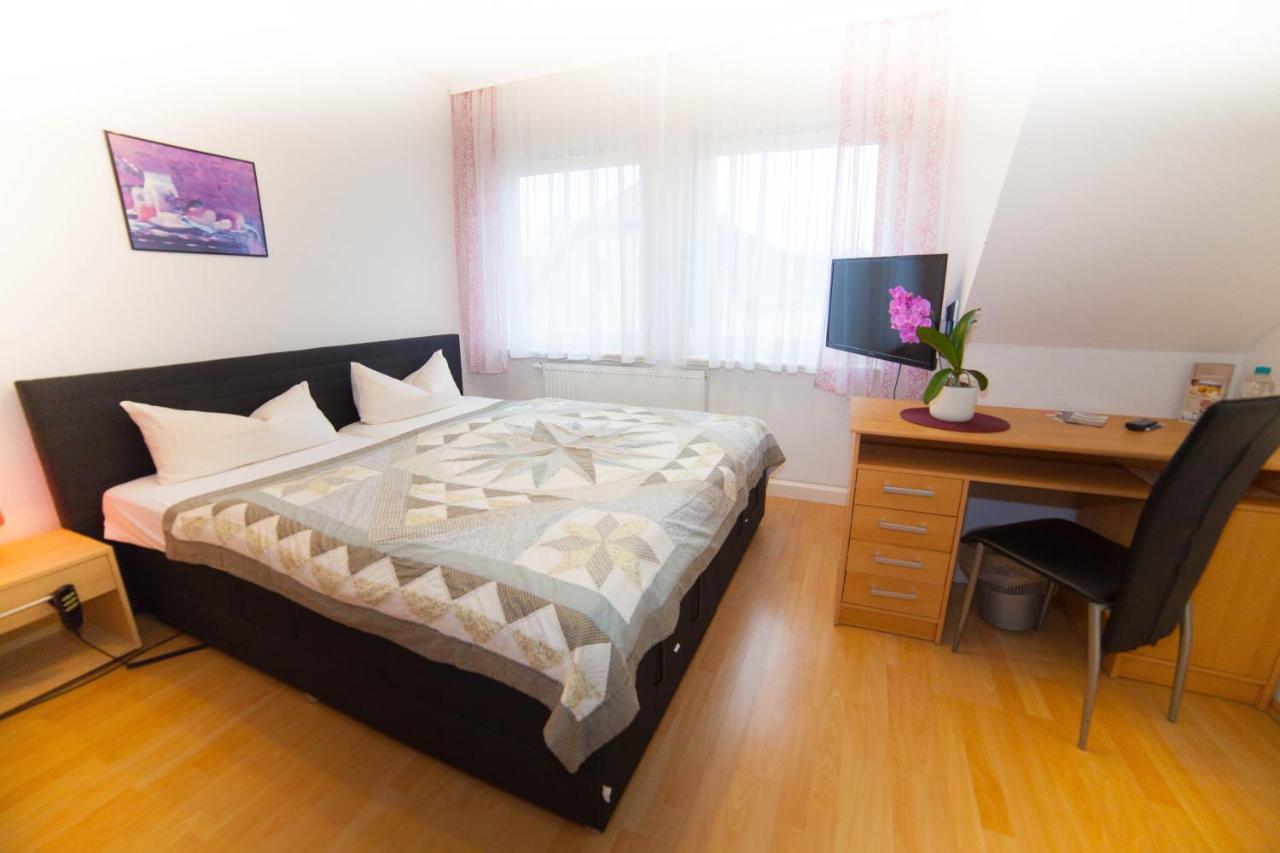 Am Gutspark Prager Gbr Appartement *
