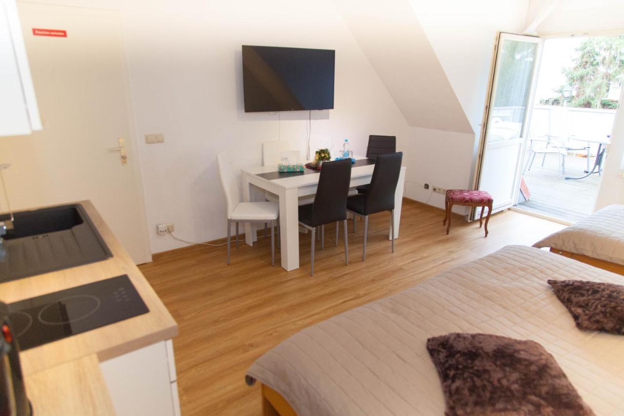 Am Gutspark Prager Gbr Appartement