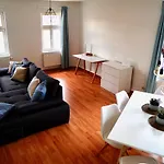Gemuetliche Zweiraumwohnung Im Zentrum Von Leipzig