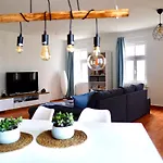 Gemuetliche Zweiraumwohnung Im Zentrum Von Leipzig