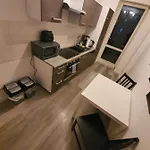 Zentrale Eg Wohnung Mit Balkon