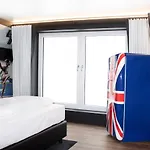 LE Hotel