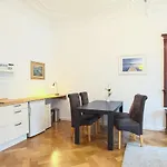 Studio Waldstrassenviertel