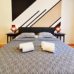 Exclusive Suite South Central