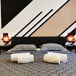 Exclusive Suite South Central