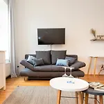 Luxus-Apartment Im Herzen Von Leipzig - Kostenloser Parkplatz In Videoueberwachter Tiefgarage
