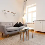 Luxus-Apartment Im Herzen Von Leipzig - Kostenloser Parkplatz In Videoueberwachter Tiefgarage