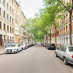 Super Zentrale, Gemuetliche Wohnung Mit Balkon