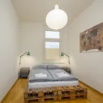 Arbio I Retro Apart In Leipzig