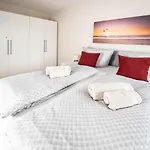 Ambiente-Wohnung - Zentrum Und Park In 5 Minuten Zu Fuss - Parkplatz - Netflix