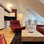 #5 SLADKIY SLIVA Maisonette Boutique Apartment