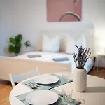 Centre Apartment