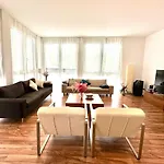 Cityapartment6/Imbarviertelkarli/Naehezentrum