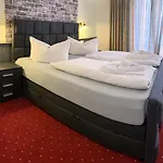 Hotel Carl Von Clausewitz