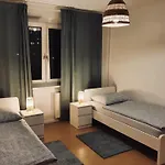 Monteurwohnung Fuer 6 Personen In Leipzig