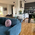 Moderne Penthousewohnung In Zentrumsnaehe