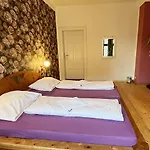 Homeplanet Hostel