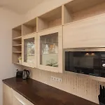Stadthaus Mit 2 Schlafzimmern & Wohnzimmer Mit Kamin - Kostenloser Privat-Parkplatz Auf Dem Grundstueck