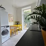 Schoenes Apartment In Zentraler Lage Luppenstrasse