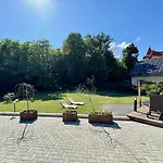 Villa Von Maximus
