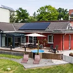 Villa Von Maximus