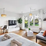 Traber Apartments Studio Kaffee Terrasse & Parken